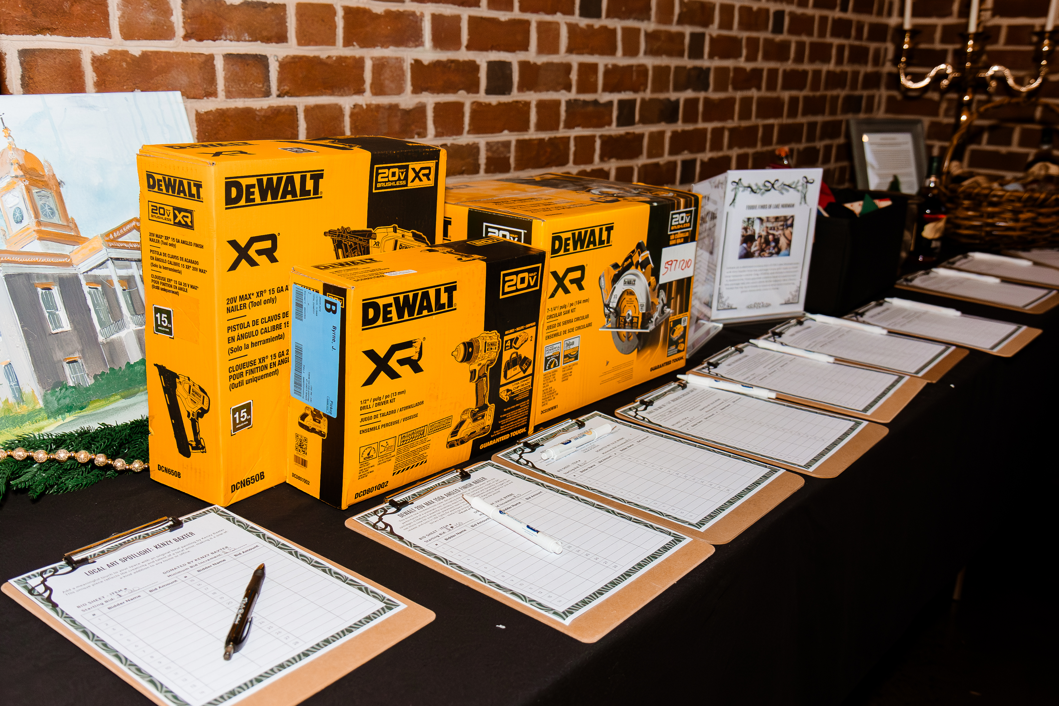 Silent auction at Christmas Gala 2025